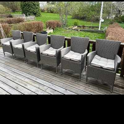 image of 6 chairs  - 