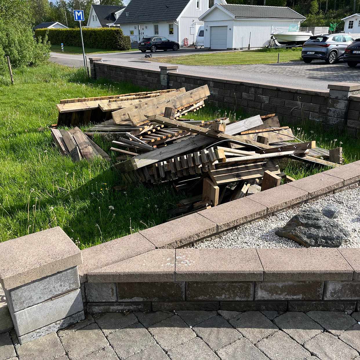 image of Bortforsling av trä - Onsala