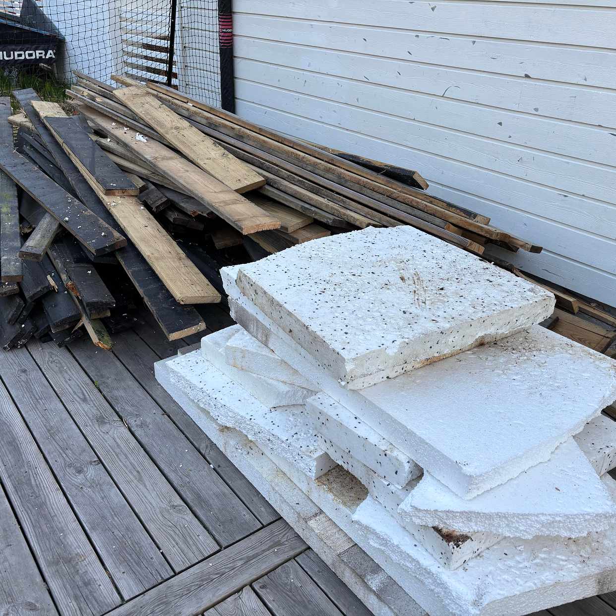image of Impregnated wooden garbag - Onsala