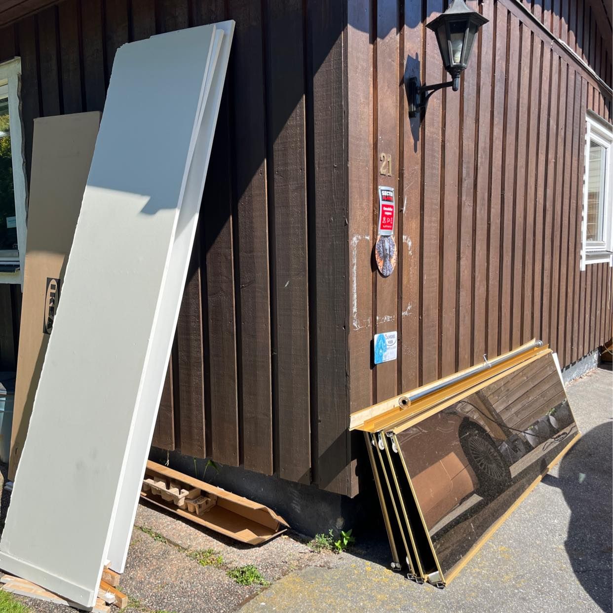 image of 4 spegeldörrar, mdf skivo - Dalarö