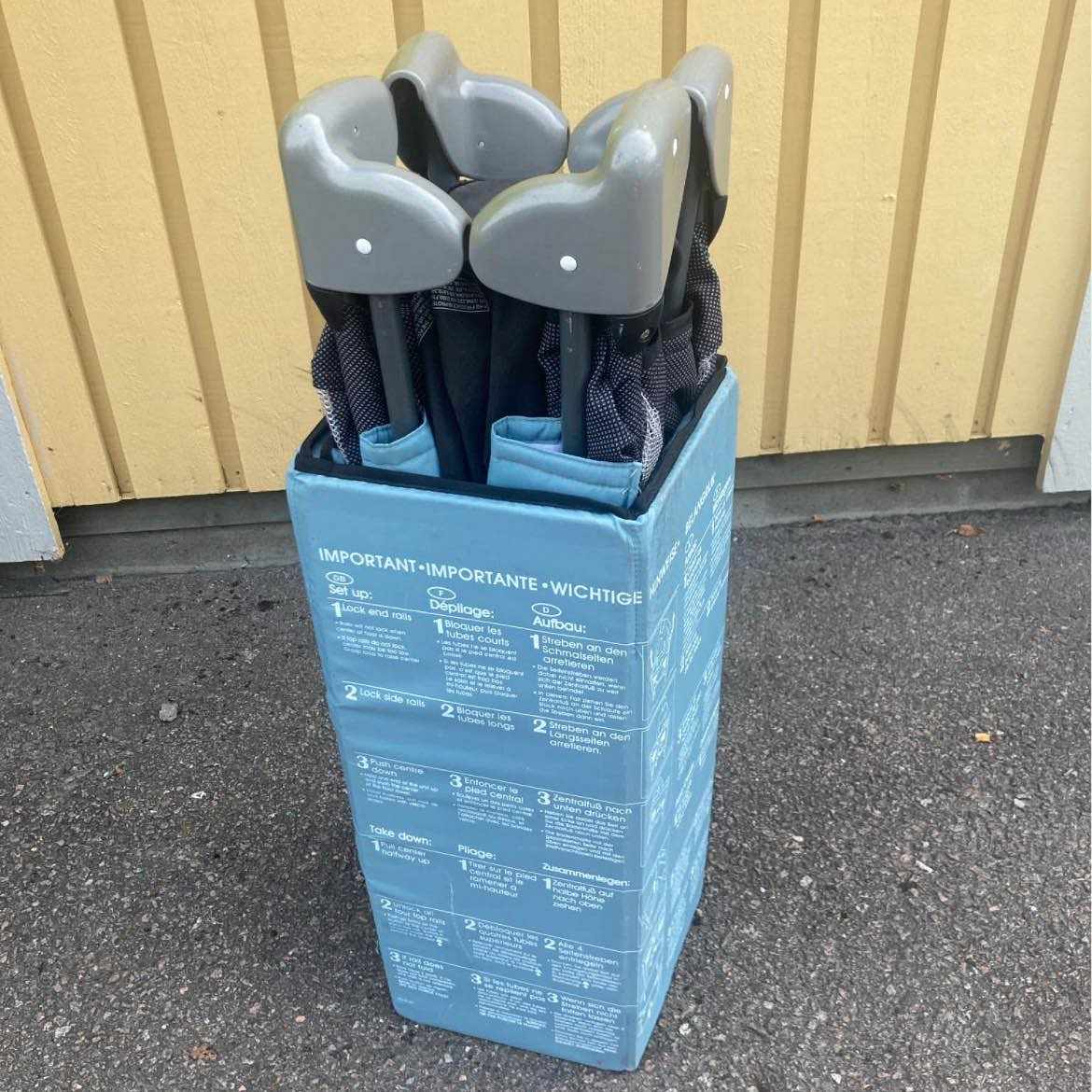 image of Hämta/lämna barnsaker - 