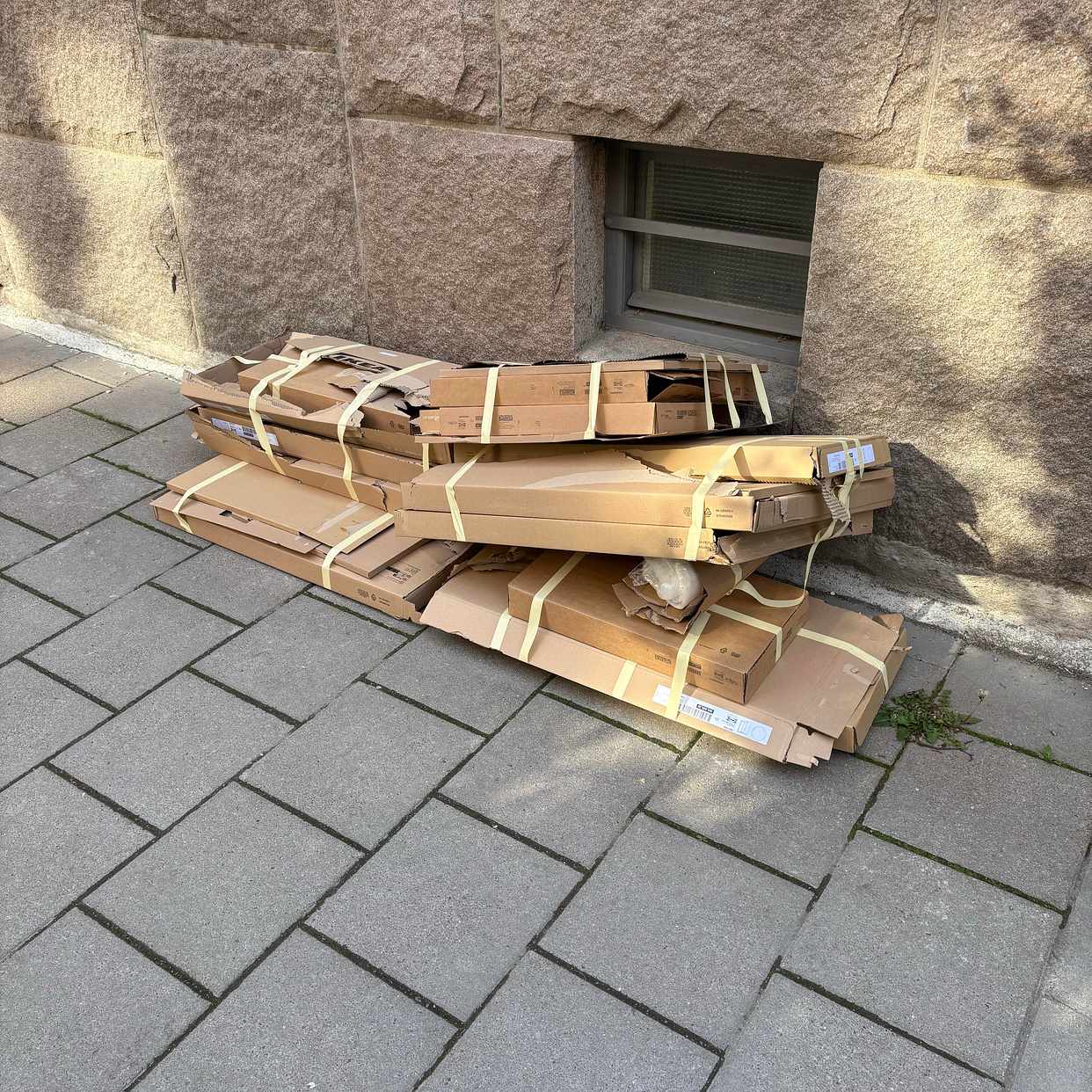 image of Kartong till återvinning - Stockholm