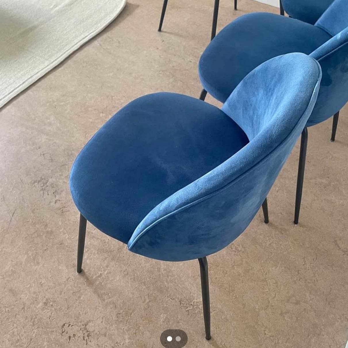 image of Hämta 4 stolar - 