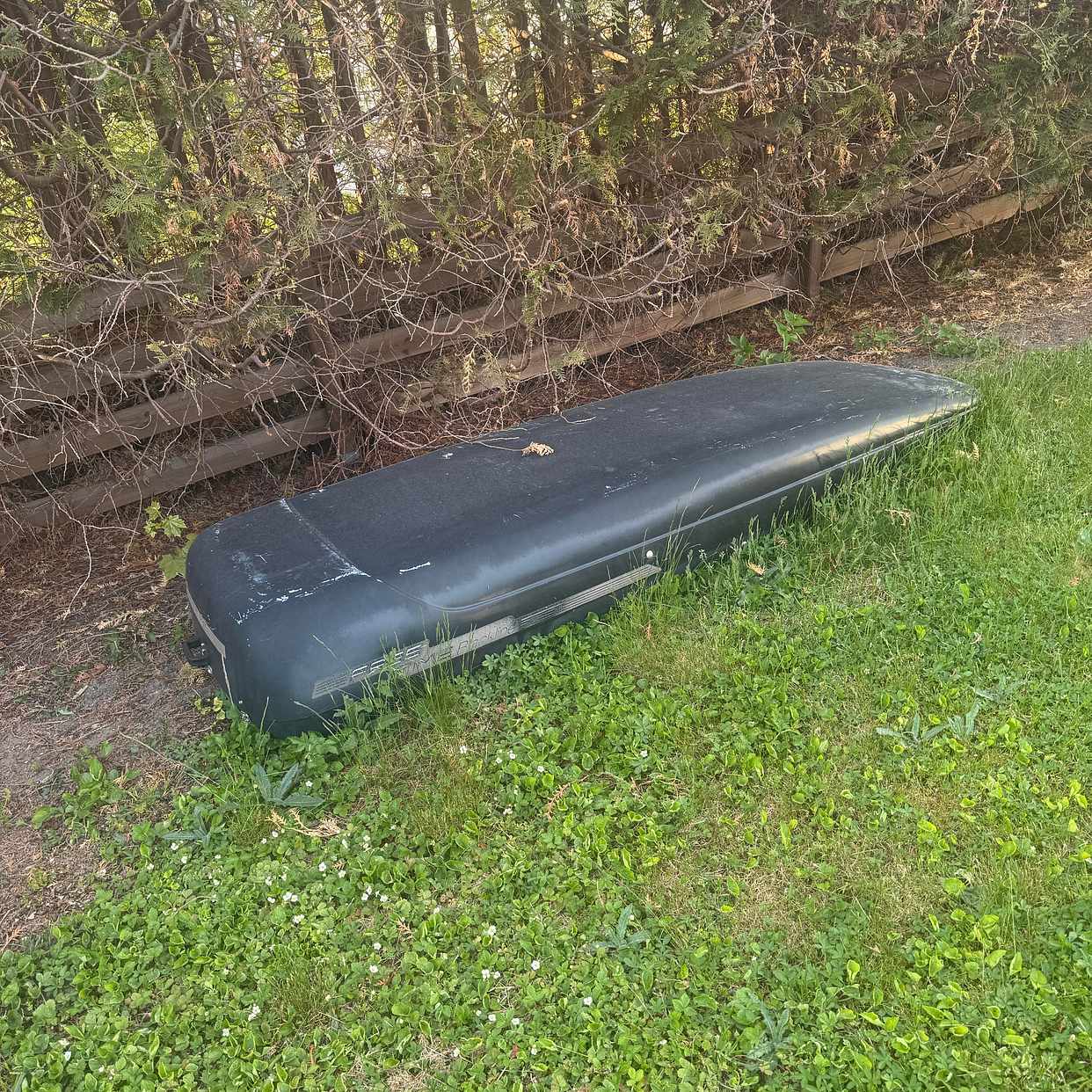 image of Avfall mest trädgård - Täby