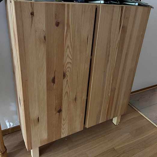 image of Mindre skåp från ikea - Solna