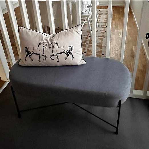 image of Bortskänkes pall/sittbänk - Älta