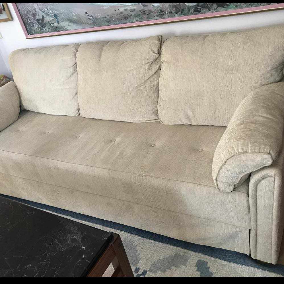 image of Hämta och lämna soffa - 
