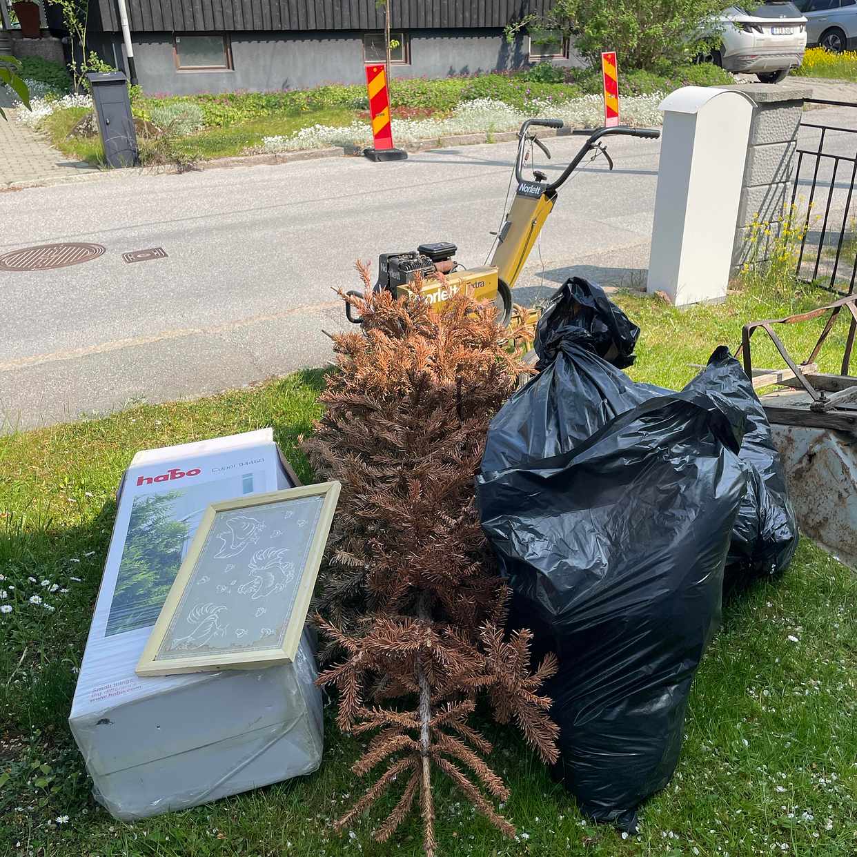 image of Pick up drive to återvinn - Älvsjö