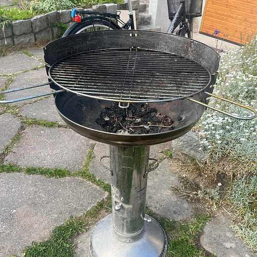 image of Grill bortskänkes - Enskede