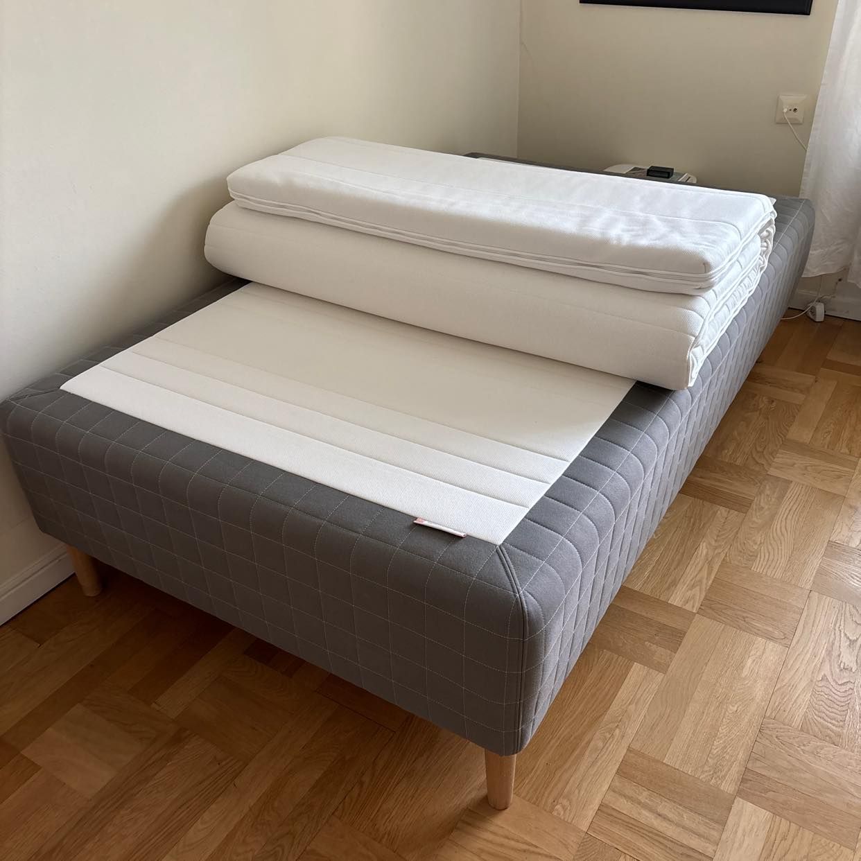 image of Remove bed + mattress - Hägersten