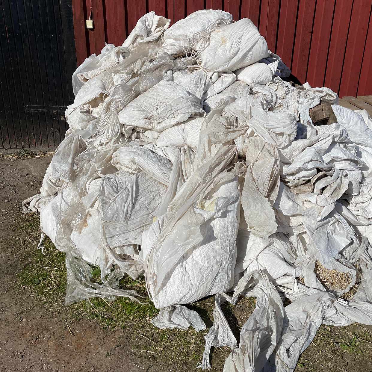 image of Hösilageplast - Upplands Väsby