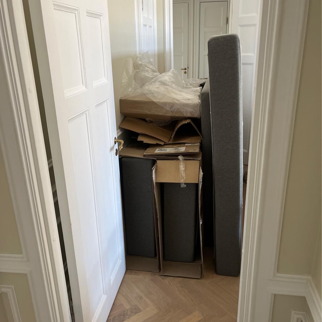 image of 160 säng+sänggavel - Stockholm