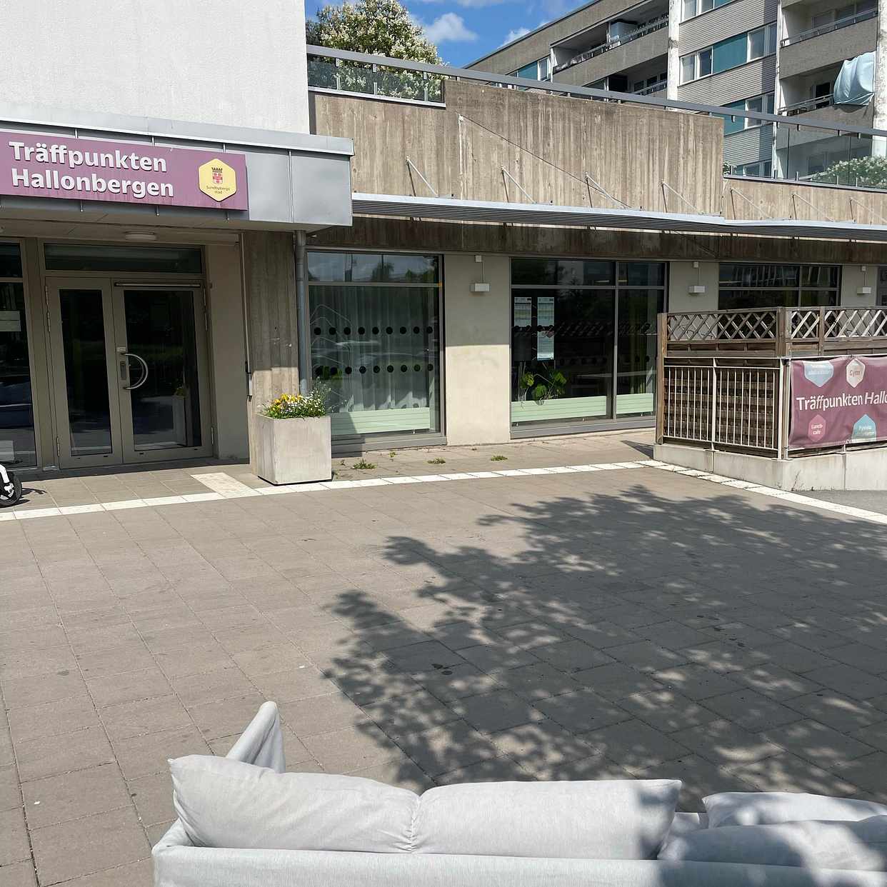 image of Hämta soffan!! - Sundbyberg