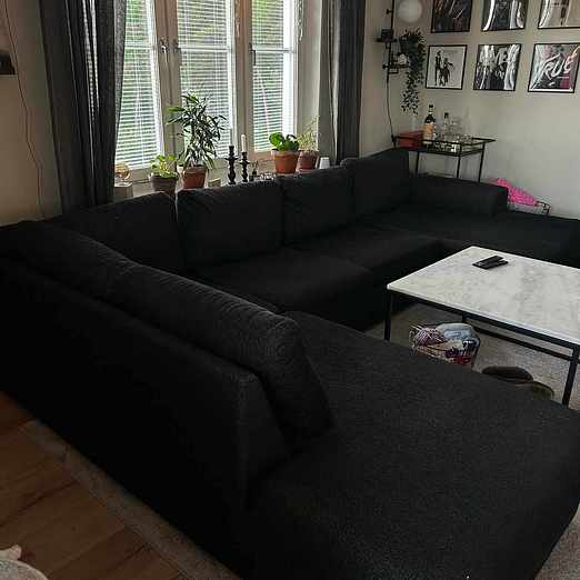 image of Stor svart soffa - Enskede-Årsta-Vantörs