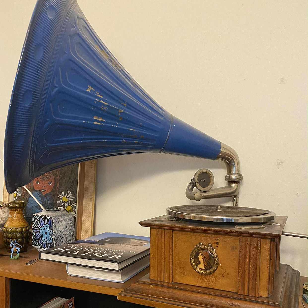 image of Flytta skänk, grammofon - 