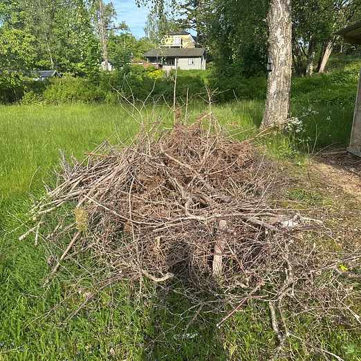 image of Kasta allt - Farsta