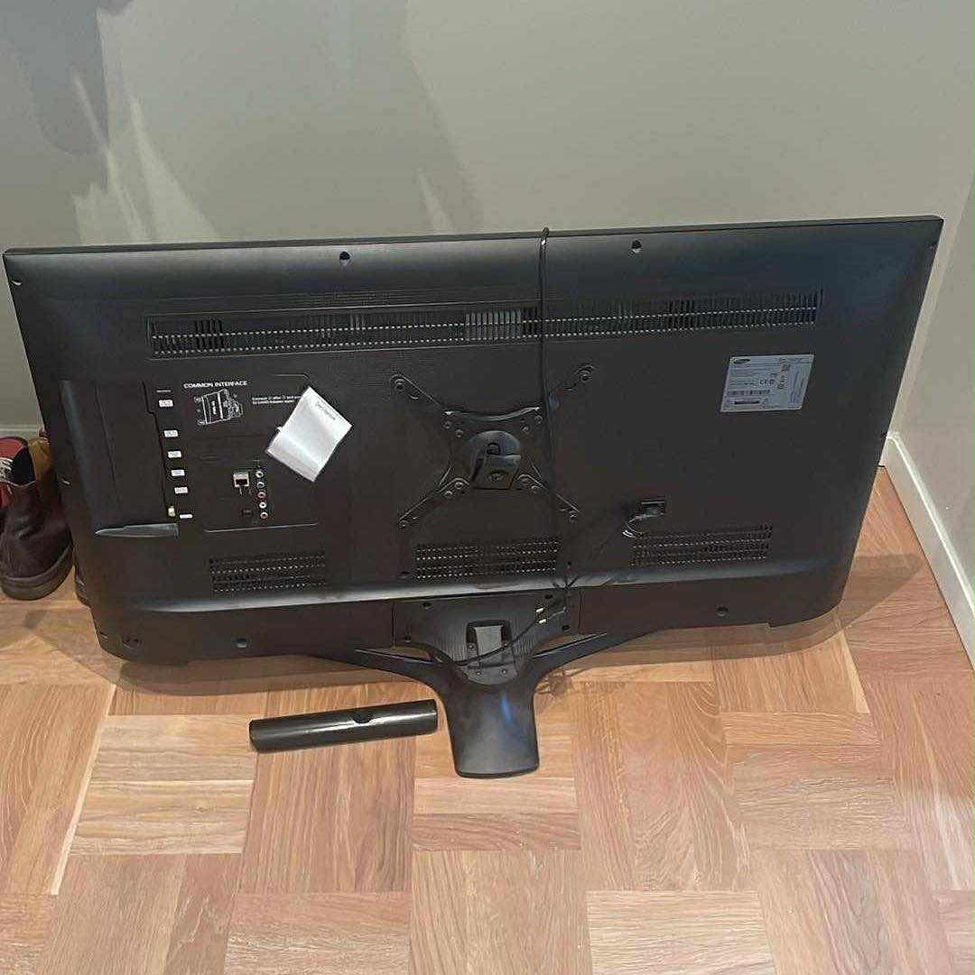 image of TV - 