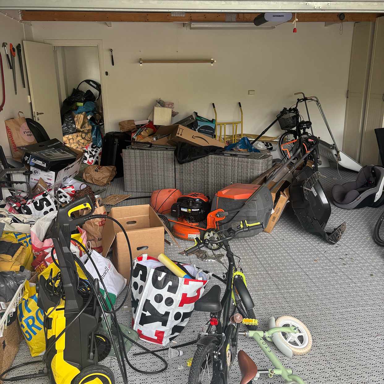 image of Tömma garage p - Uppsala