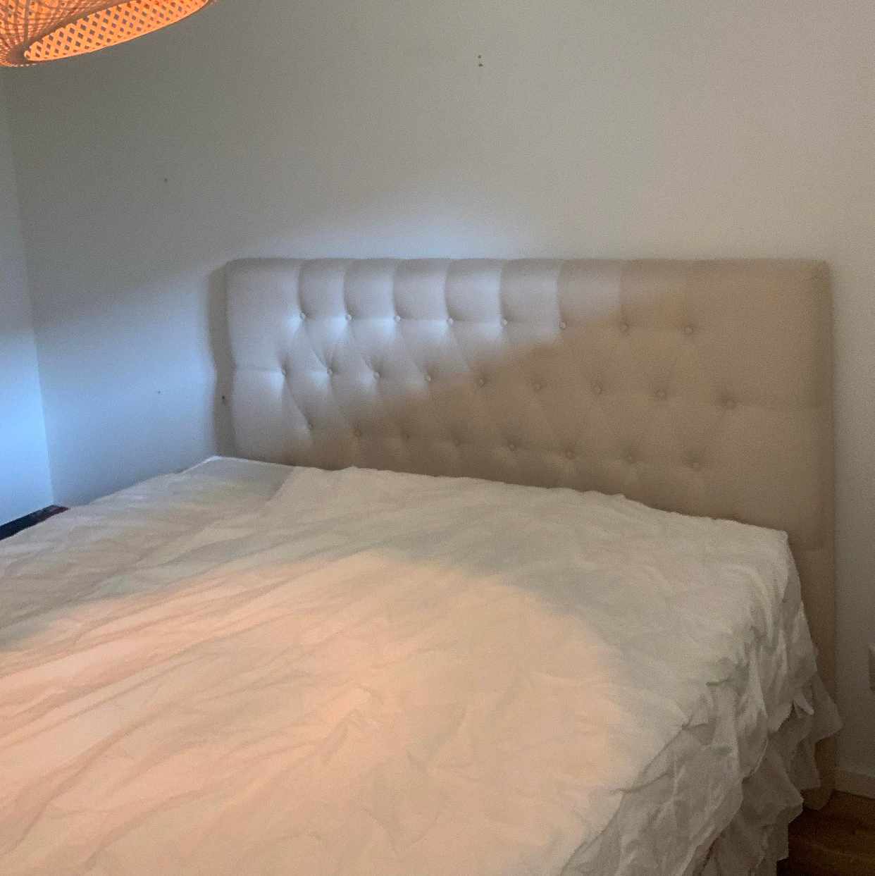 image of Move 140 bed - 