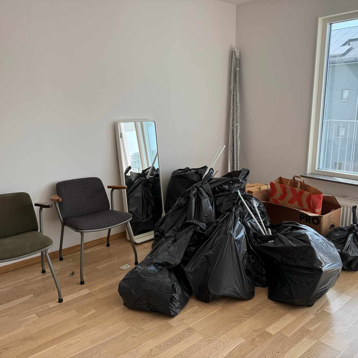 image of bortforsling av återvinni - Sundbyberg