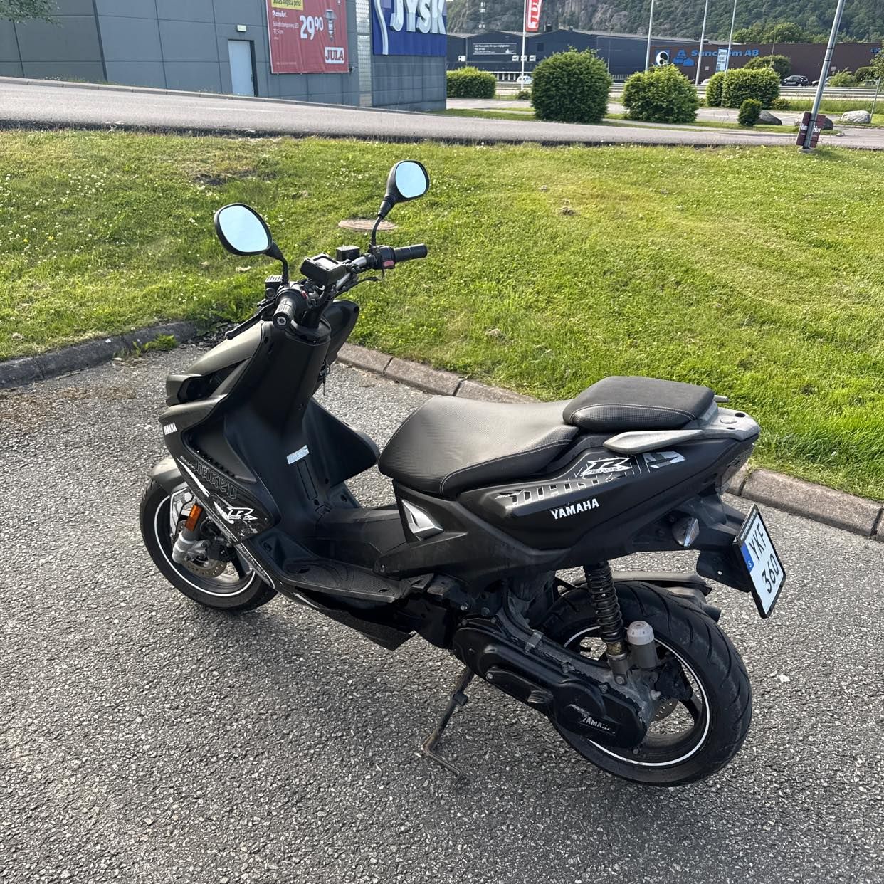 image of Transport moped - 