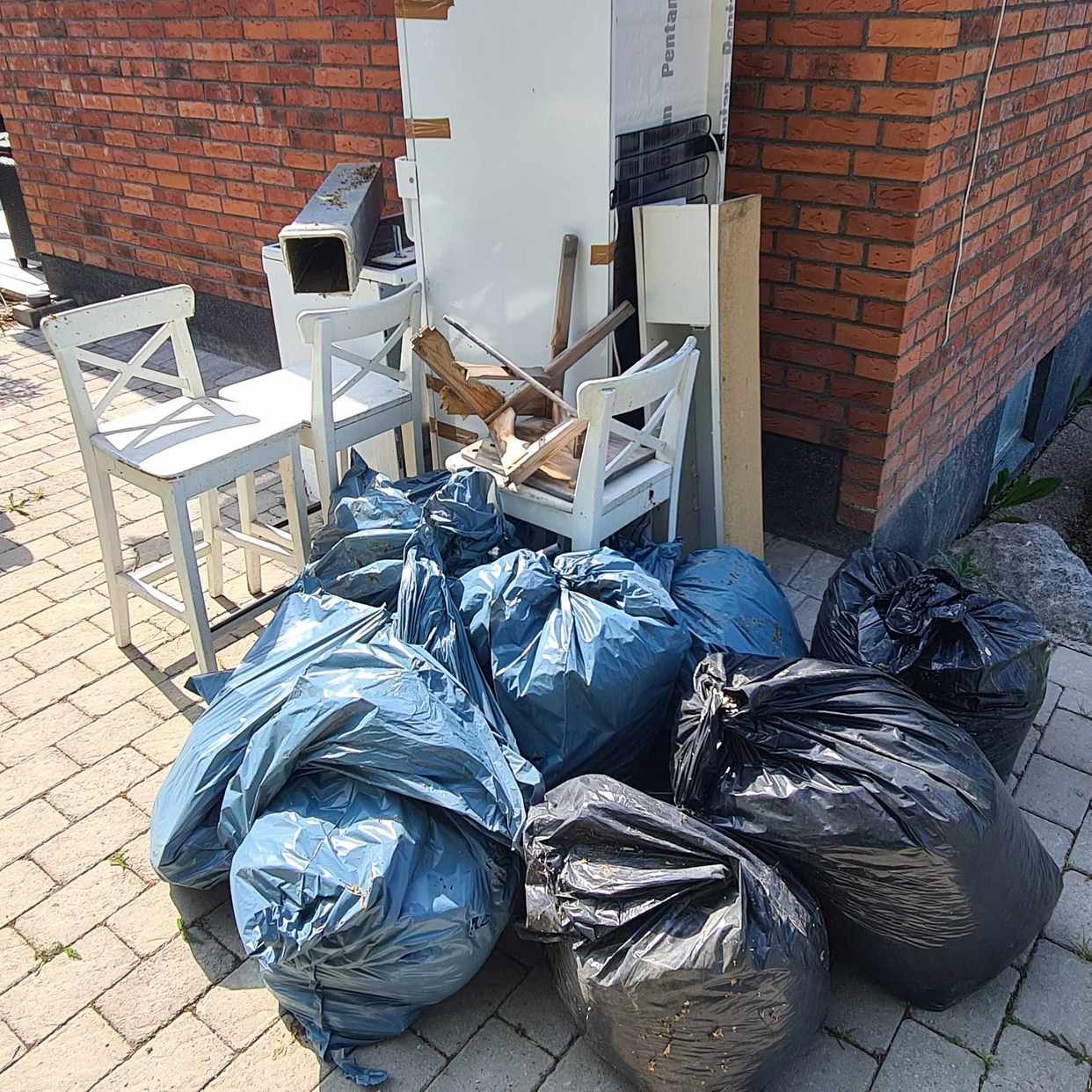 image of kyl och spis + byggskräp - Huddinge
