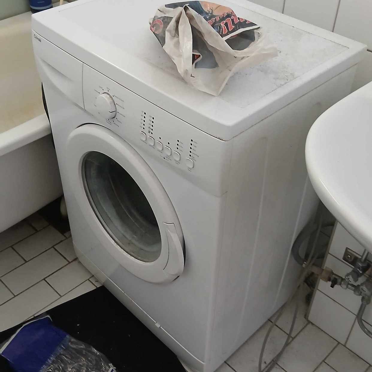 image of Tömning av lgh och frd. - Bandhagen