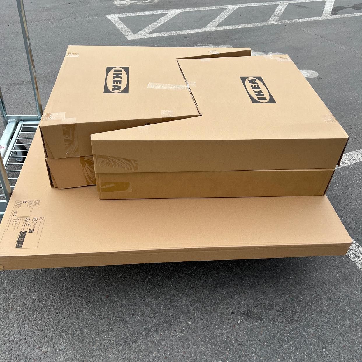 image of Matbord och stolar - 