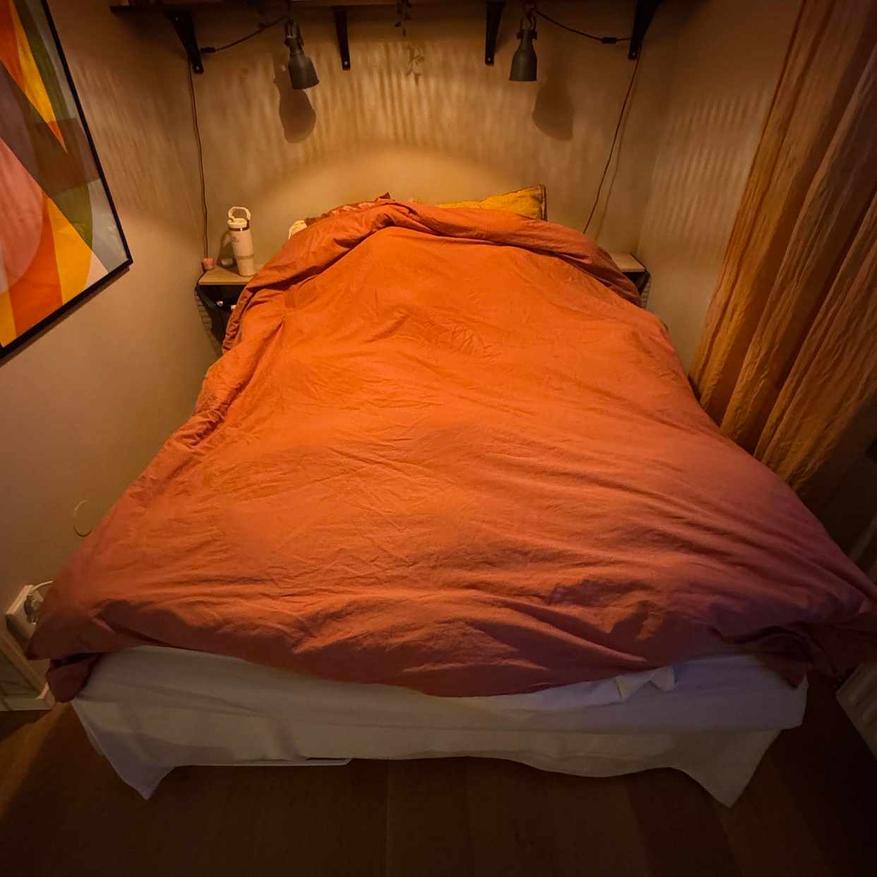 image of Säng soffa matbord tv+bän - 