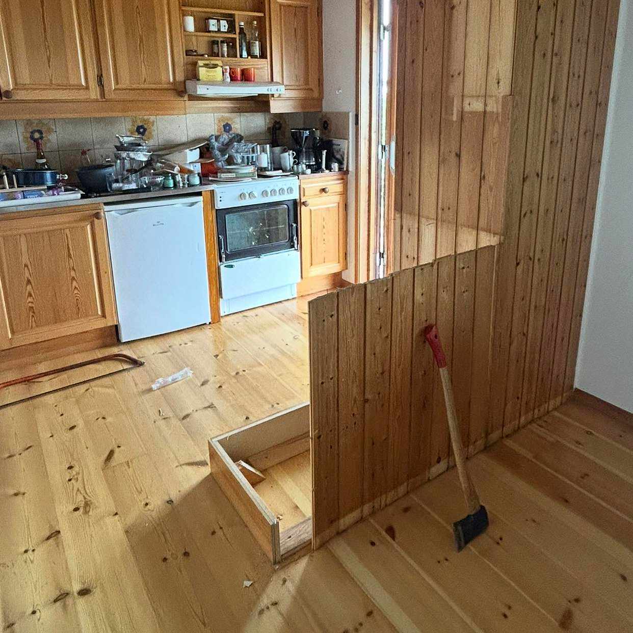 image of Köra skräp t. återvinning - Muskö
