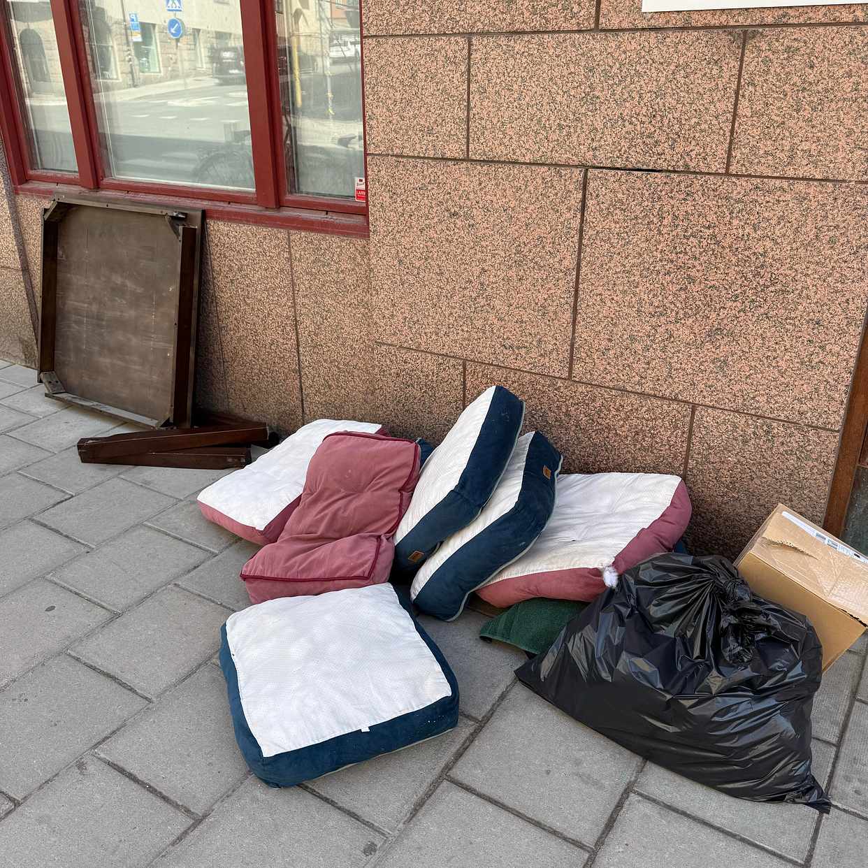 image of Skräp till tippen - Stockholm