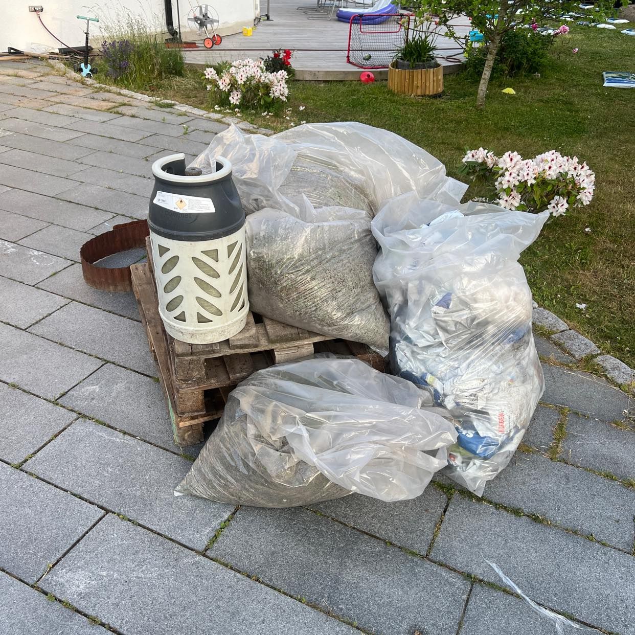 image of Upphämtning - Hägersten