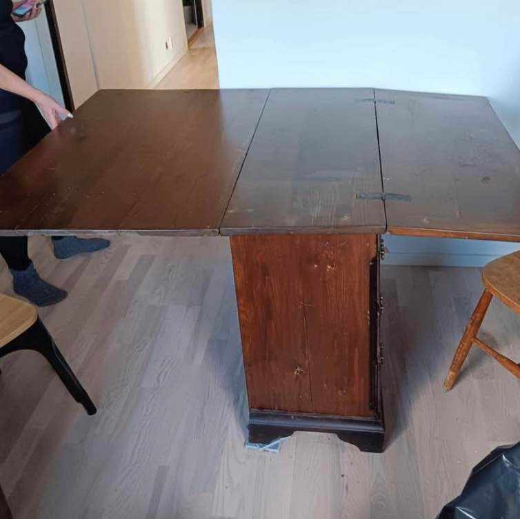 image of bord som kan fällas ihop - 