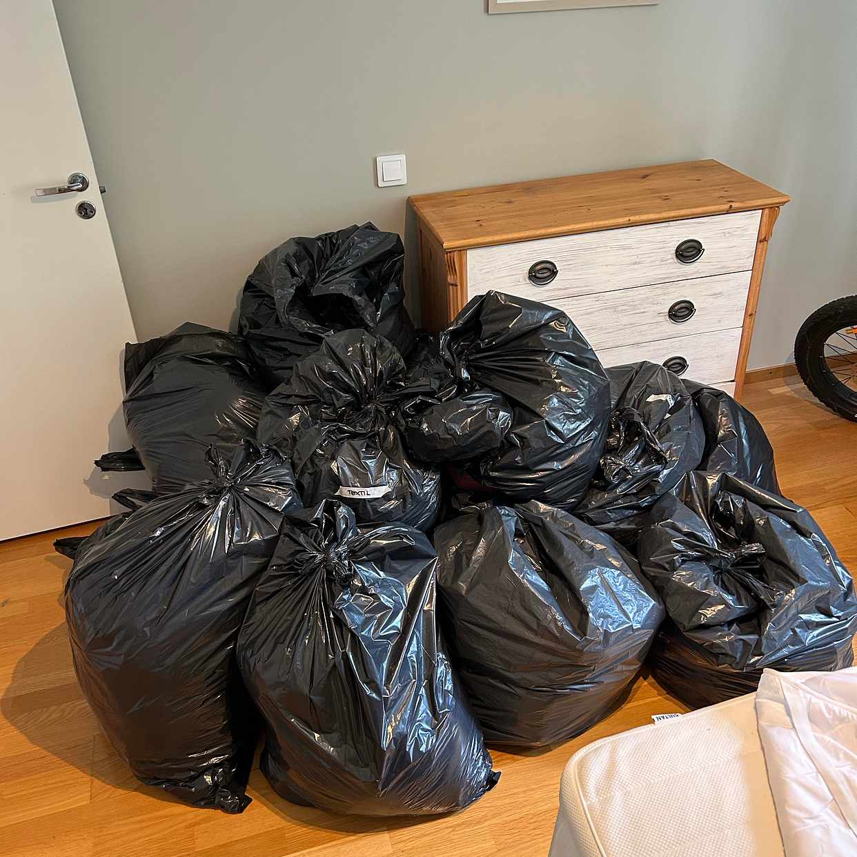 image of Textil till återvinning - Huddinge