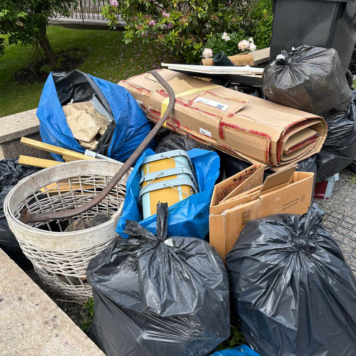 image of Remove and throw away - Sävedalen