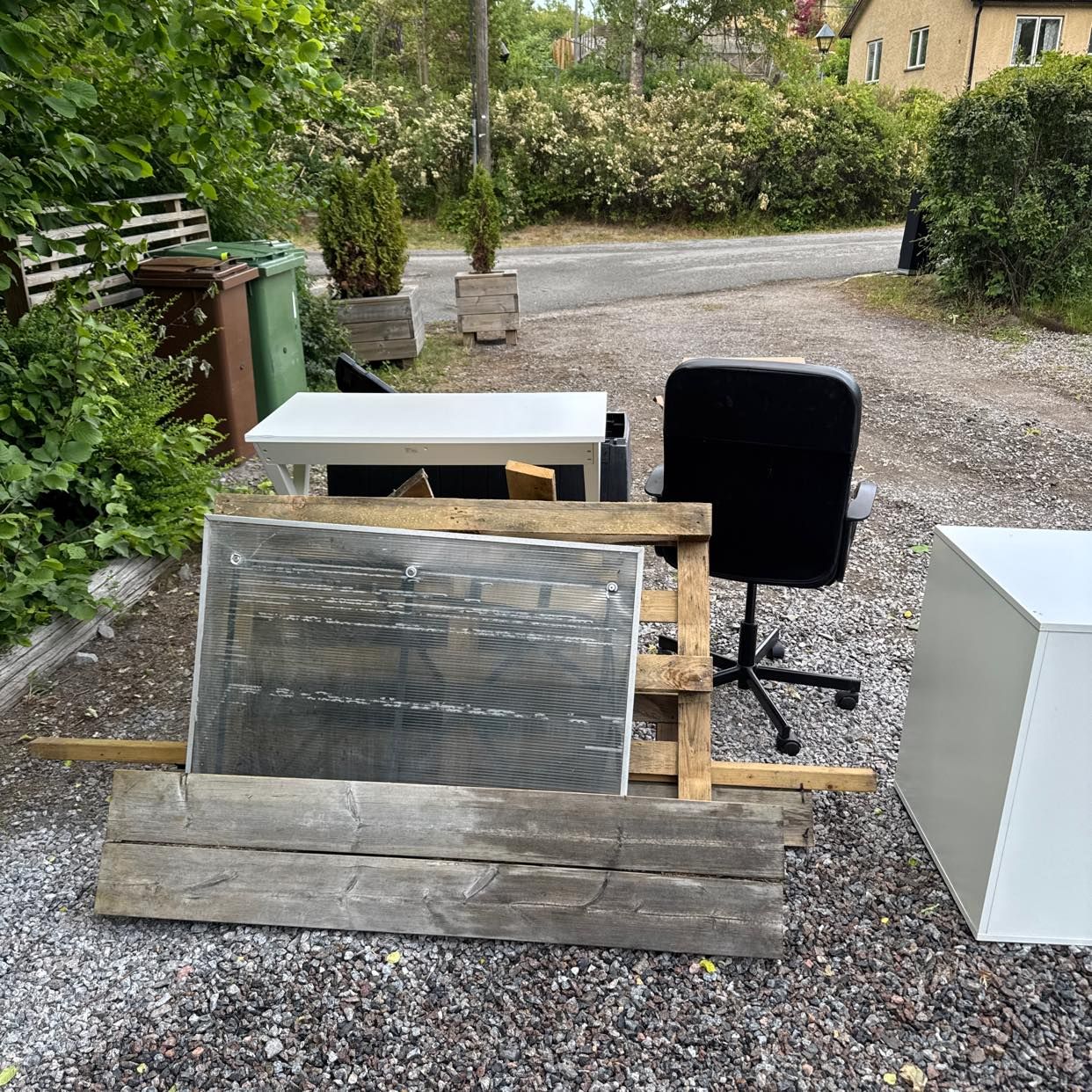 image of Kör till soptippen - Huddinge