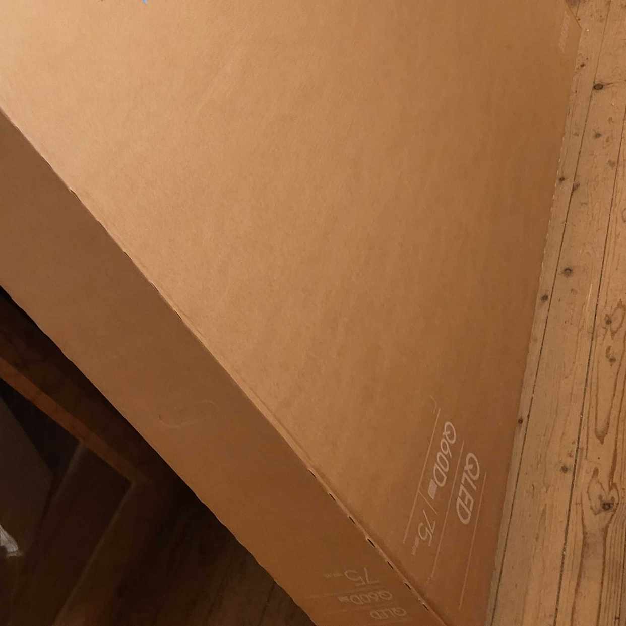 image of Tv box, small mdf, gips - Bromma