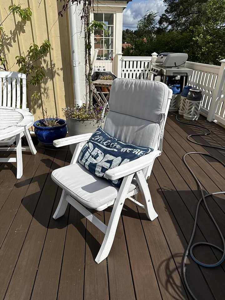 image of Bord och stolar - 