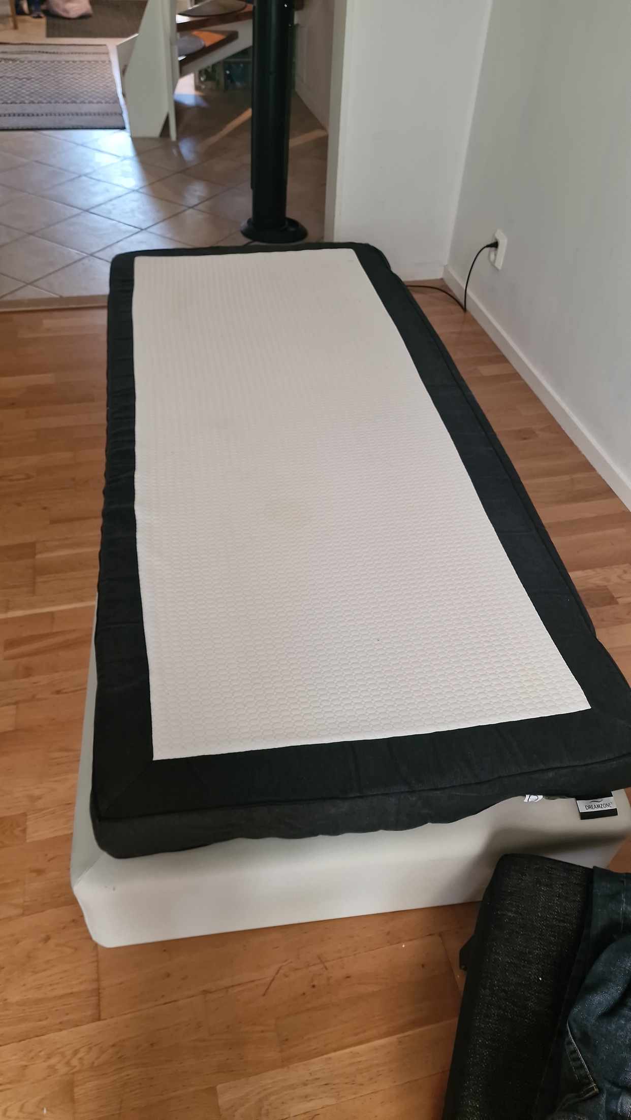 image of Flytta 90 cm säng  - 