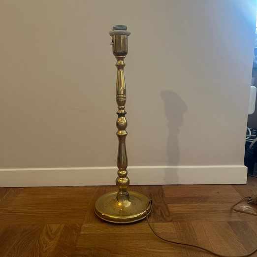 image of Lampfot i mässing - Stockholm