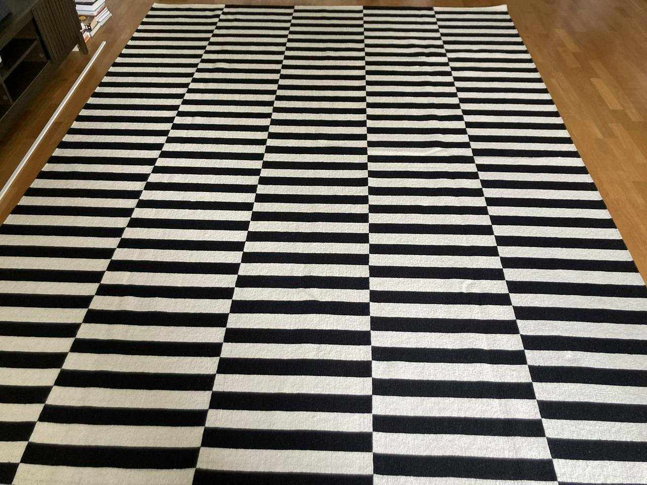 image of Matta - 250x350cm svart/v - 
