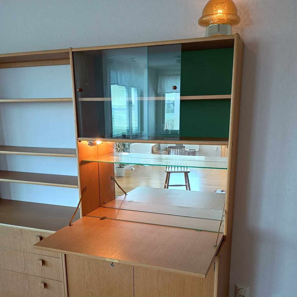 image of Bokhylla byrå med barskåp - Järfälla