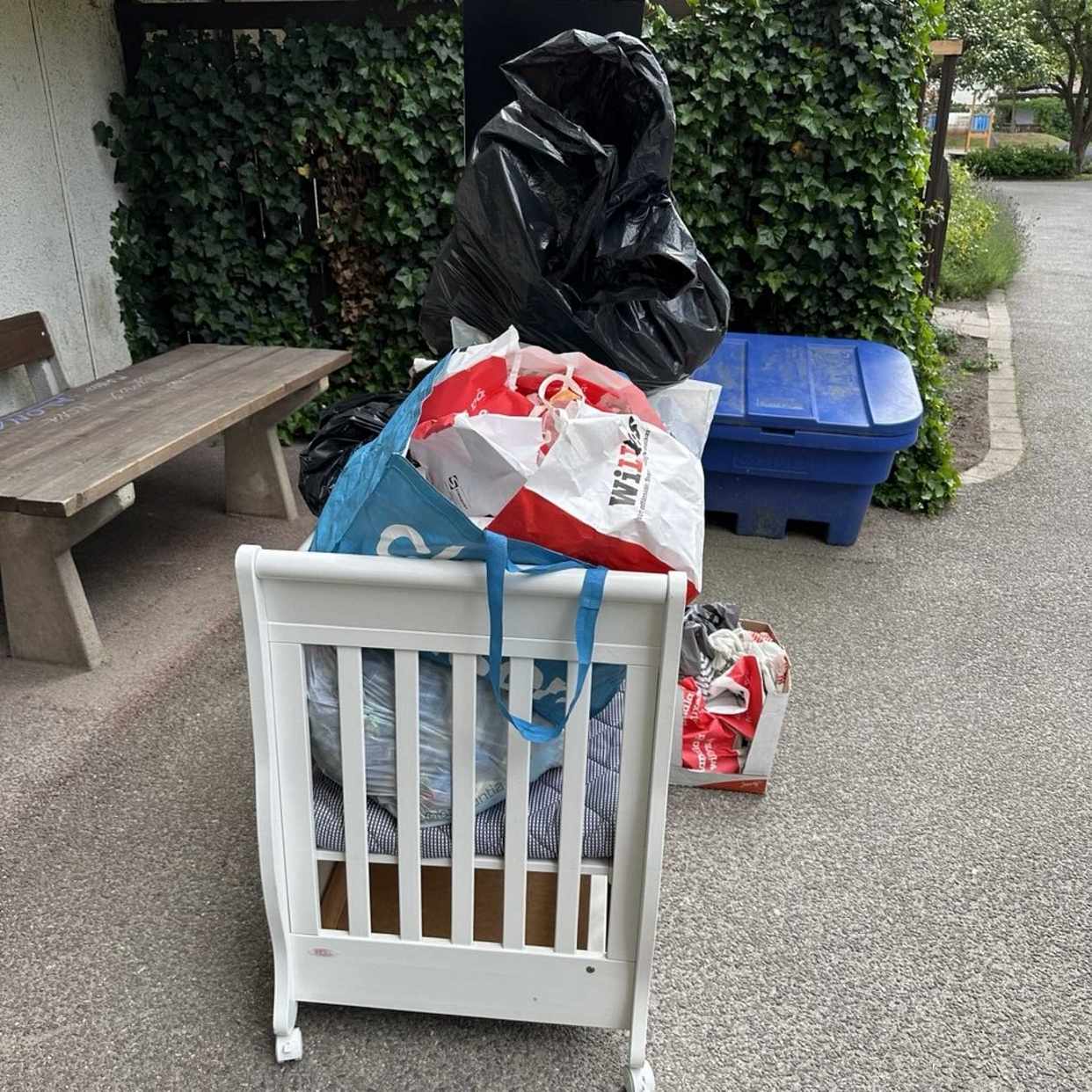 image of Crip plus sorted waste - Enskededalen