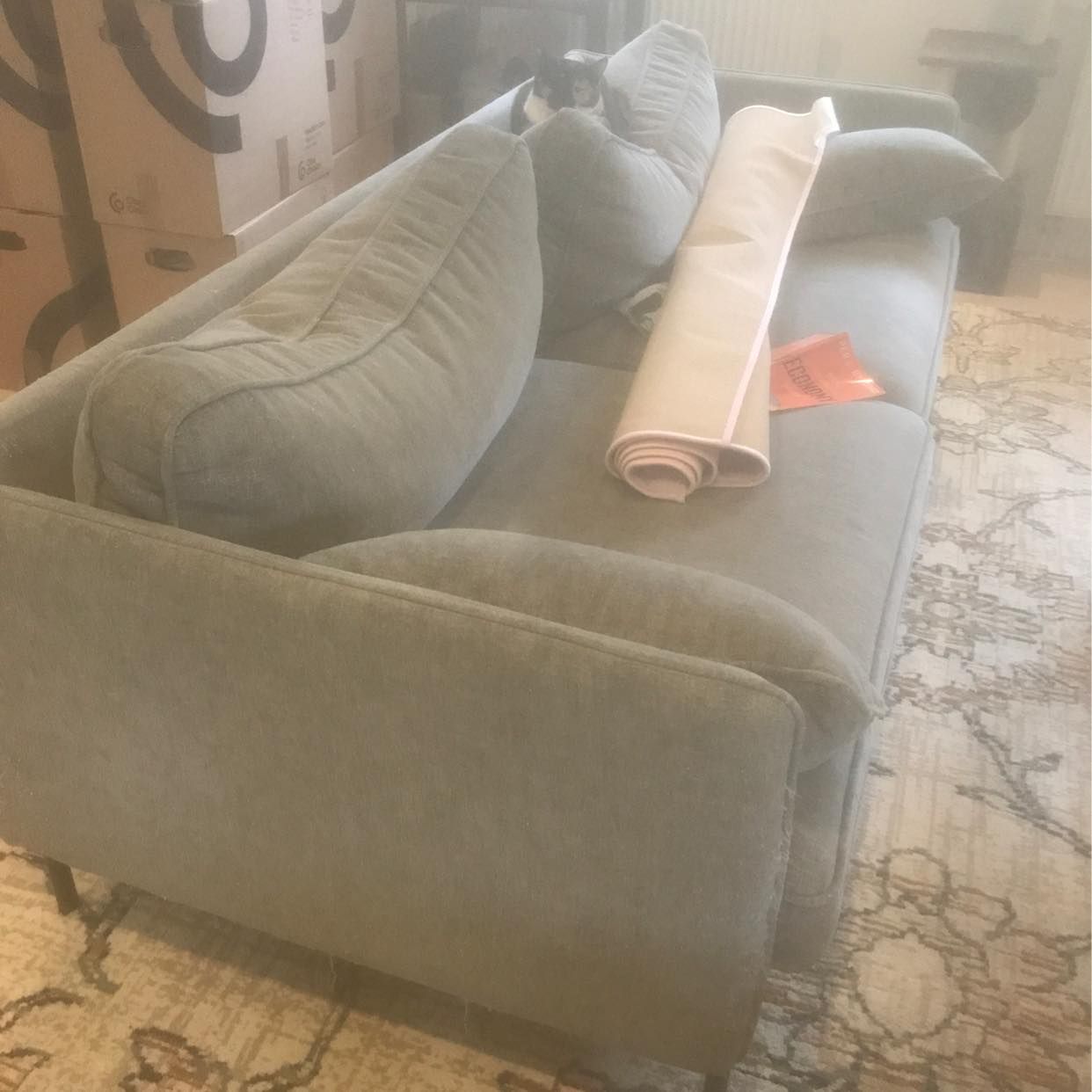 image of Recycling old sofa - Lidingö