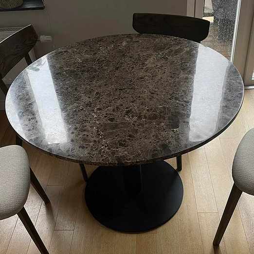 image of Runt marmorbord - Sundbyberg