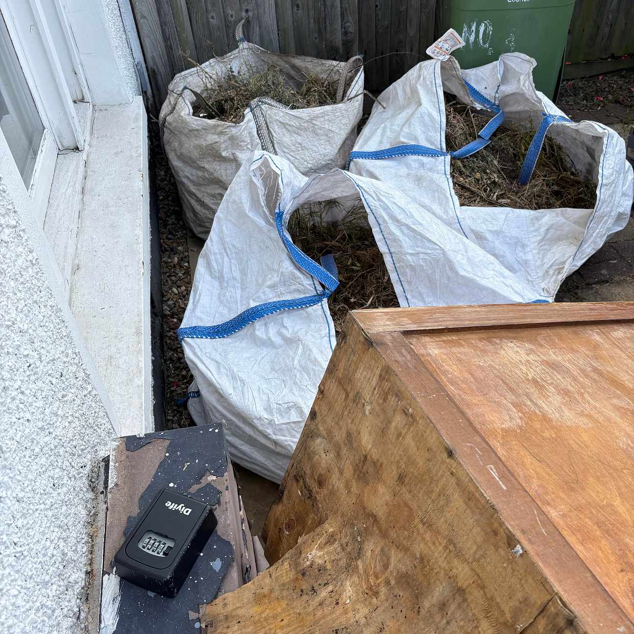 image of Garden waste / home bits - London