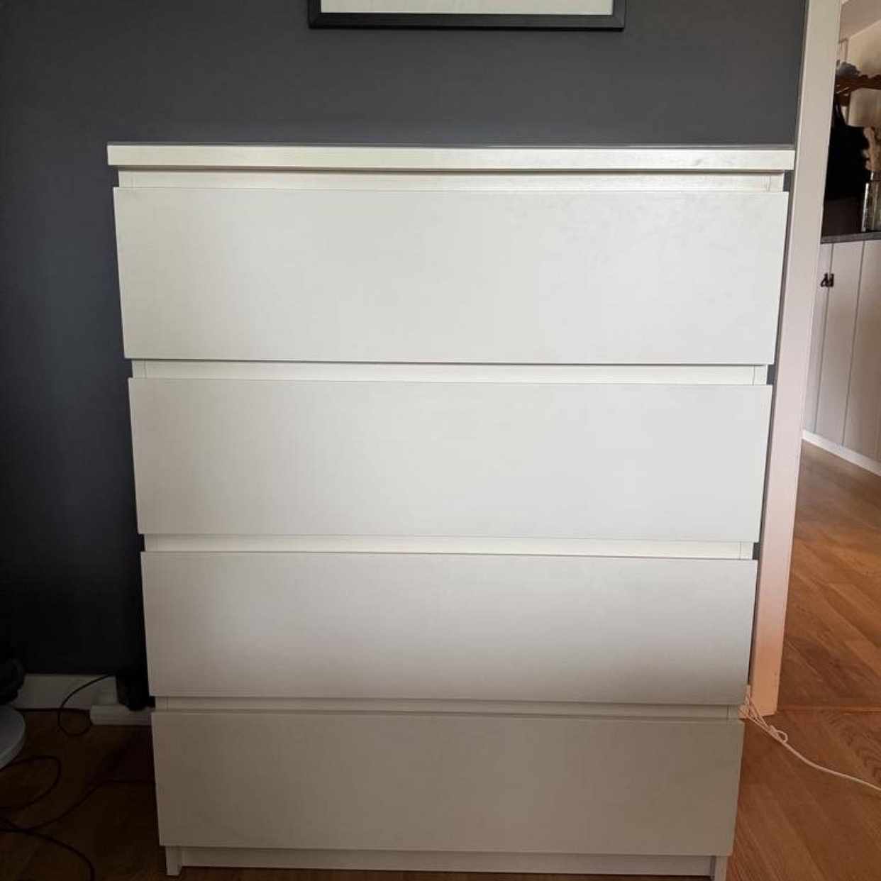 image of Malm byrå 80x100cm - 