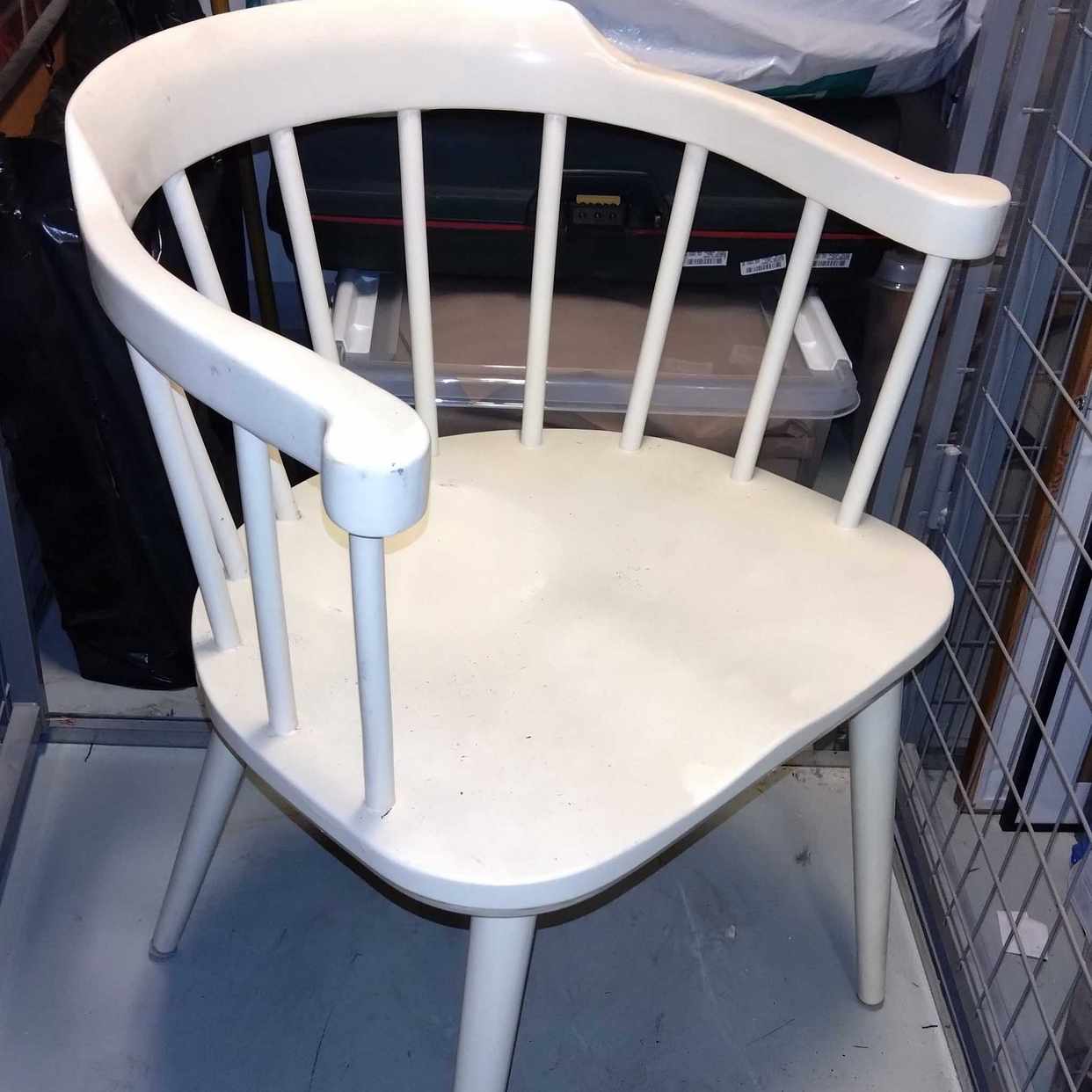 image of Pall, 2 stolar, matbord - Stockholm