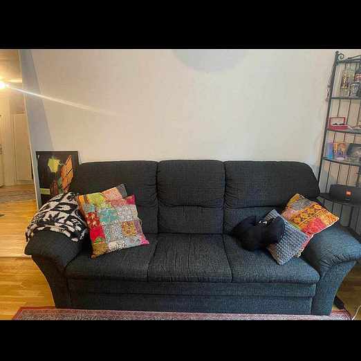 image of Svart soffa - Malmö