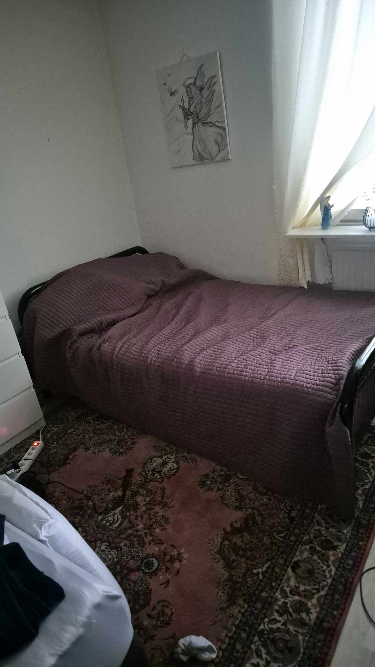 image of Säng 120cm Bortskänkes - Tyresö